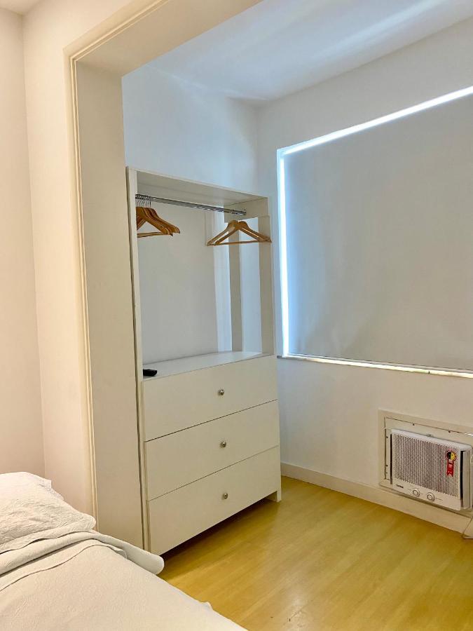 Apartamento Encantador Leme - Predio Na Orla Ріо-де-Жанейро Екстер'єр фото